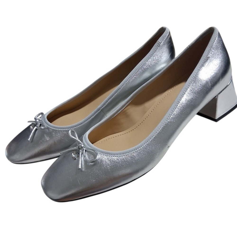 COACH Ava Silver Ballet Bow Pumps Women size 8.5 Prep Minimalist Designer Classy
